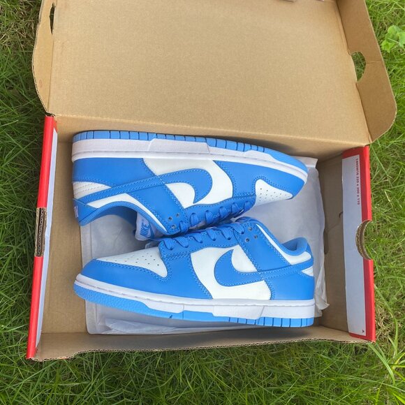 Nike Shoes - Low Blue And White Embroidered Rear Wing Sneakers